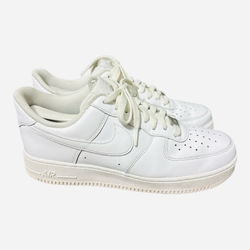 Nike Air Force 1 Low Men 9/ Women 10.5 White Shoes Leather Sneaker DD8959-100